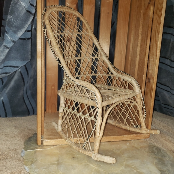 Wicker Doll Rocking Chair - Picture 5 of 7
